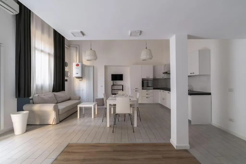 Spazioso Loft: Coldilana14 Milan