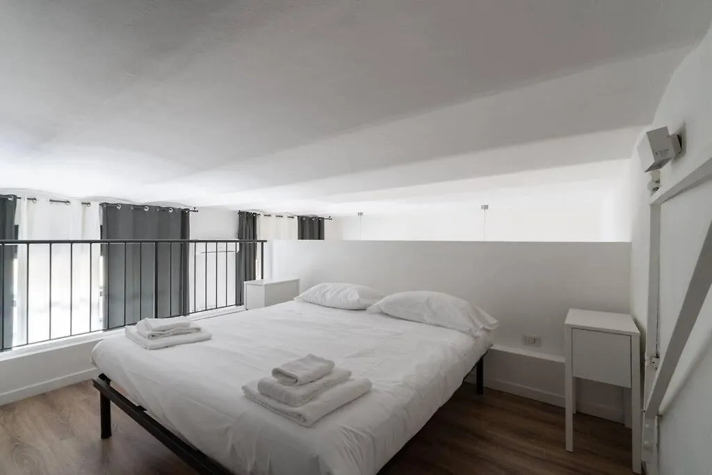 Spazioso Loft: Coldilana14 Milan 0*,  Italy