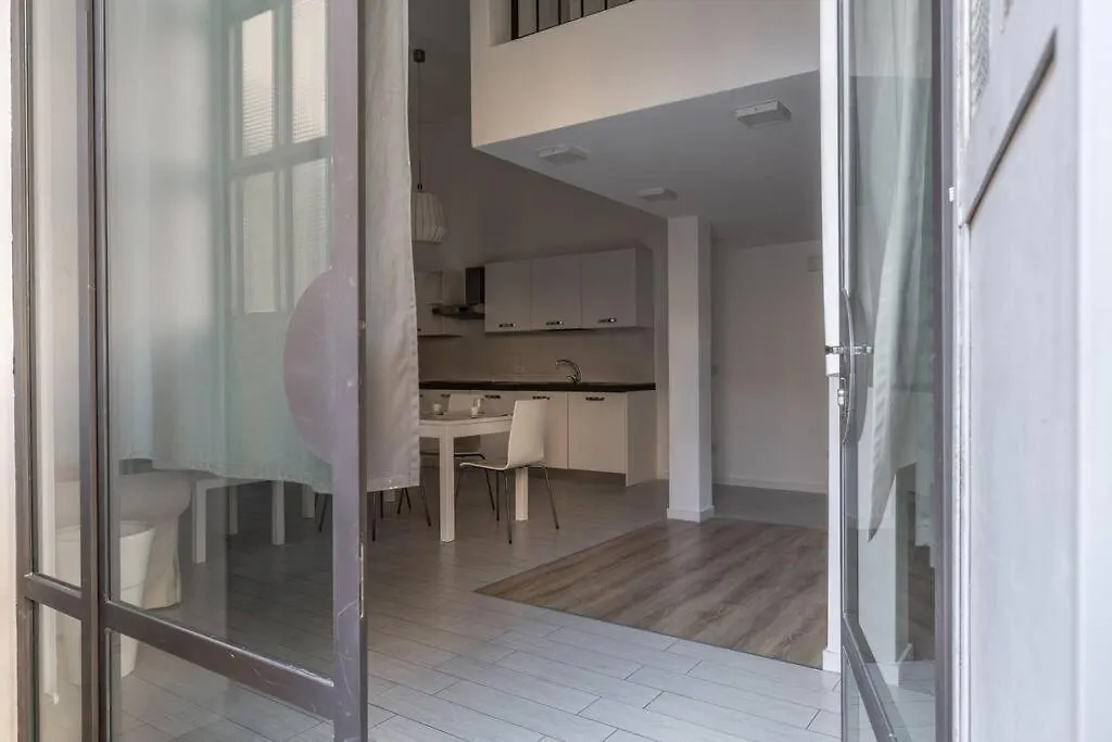 Apartment Spazioso Loft: Coldilana14 Milan Italy